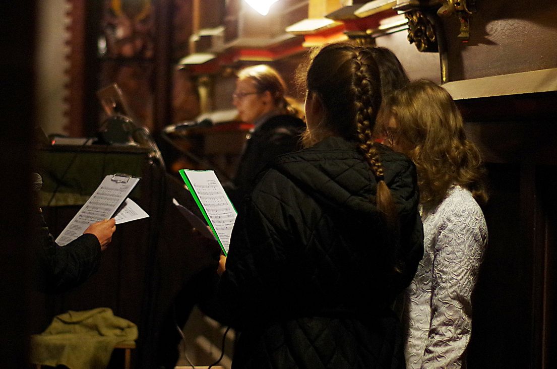 Przyjdź na próbę śpiewu w środę